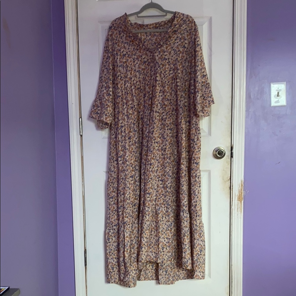 Floral Print Maxi Dress